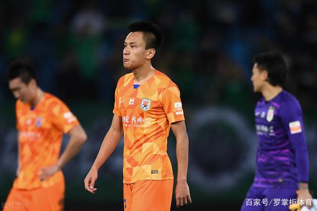 广东男篮参加出征仪式，朱芳雨坐镇C位，Ferg和Azubuike加盟